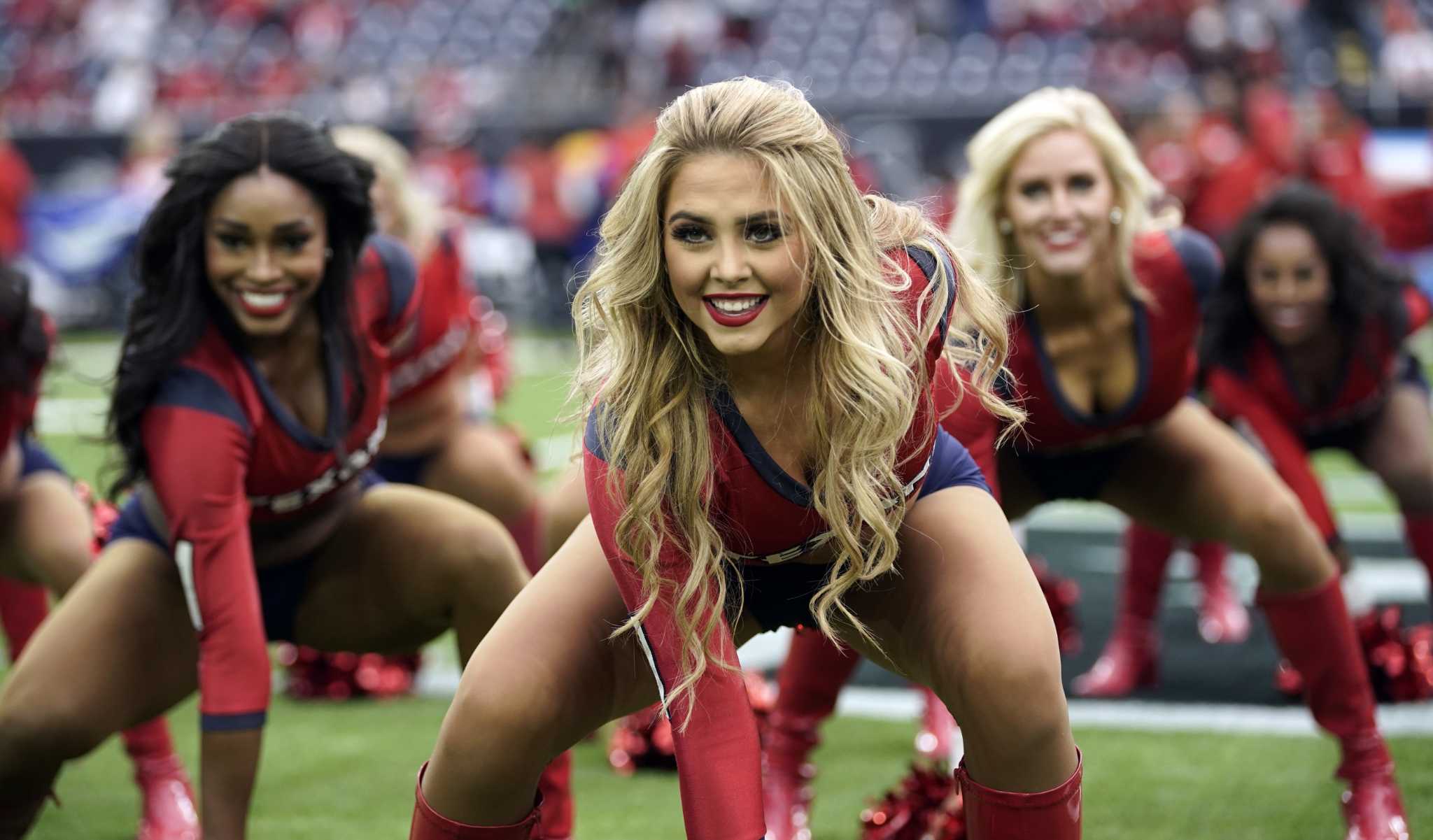 Becoming a Houston Texans Cheerleader