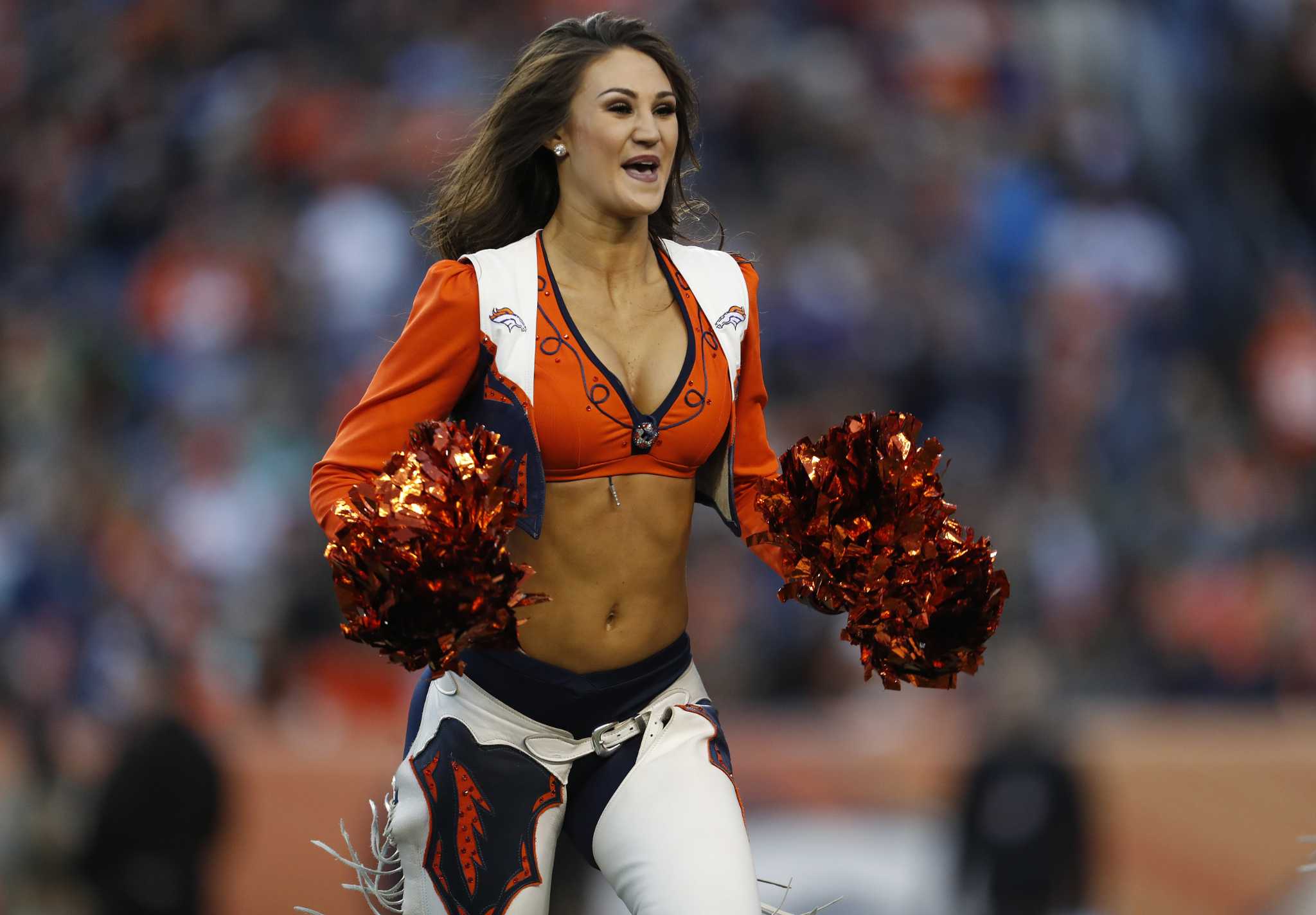 Photos of Denver Broncos Cheerleaders on Monday Night Football – Pro Dance  Cheer