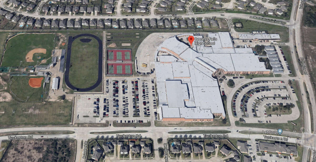 These are the largest high schools in Houston by student population