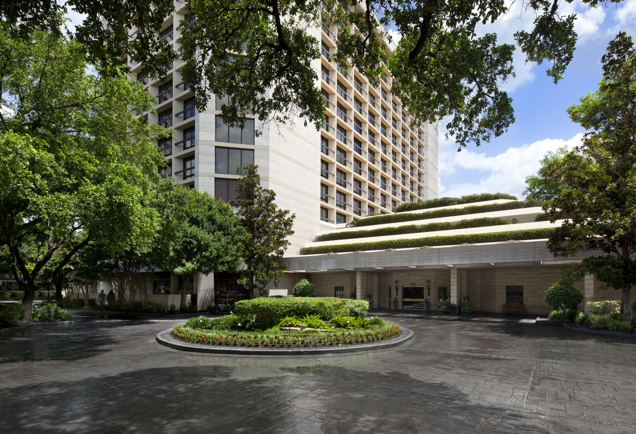 Hotel Granduca Houston - Houston, United States : The Leading Hotels of the  World