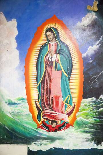 The Faithful Honor The Virgen De Guadalupe As The Patroness Of The Americas Expressnews Com