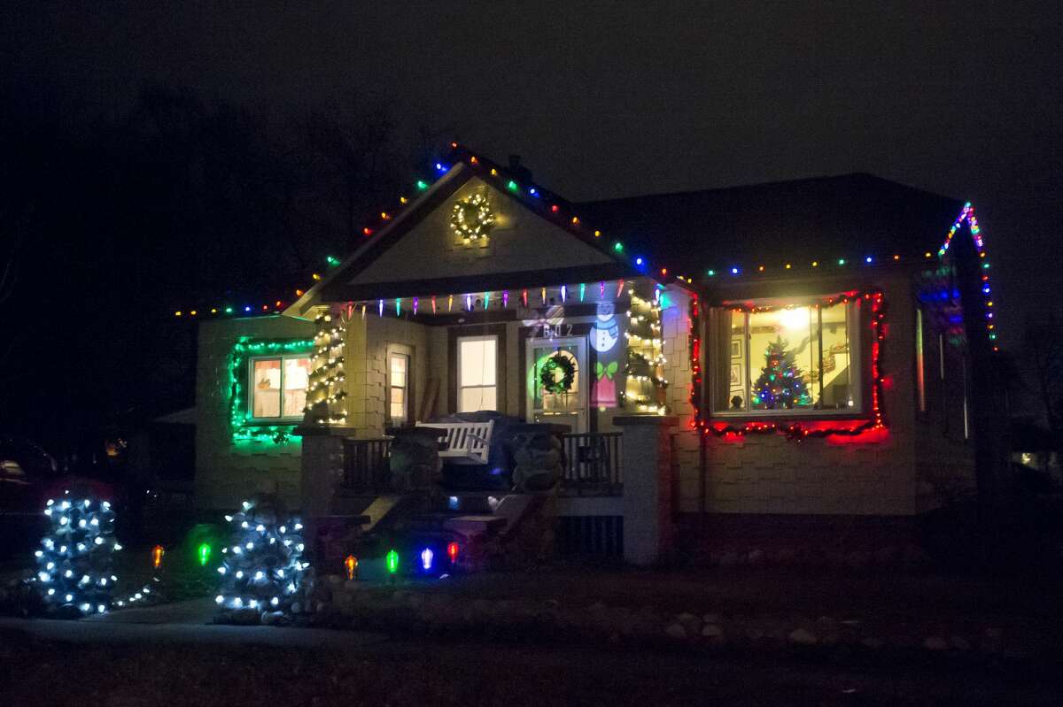 Christmas lights adorn homes across Midland as the holiday approaches. (Katy Kildee/kkildee@mdn.net)
