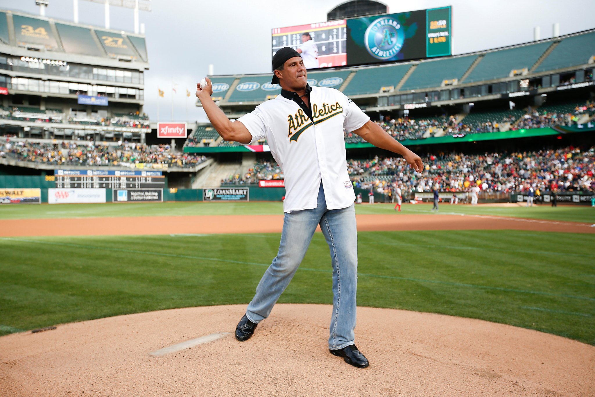 When Jose Canseco spoke up about being on the receiving end of racist  comments from Oakland Athletics fans