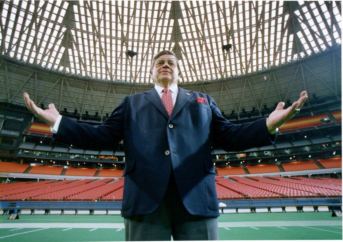 What happened to the good old days, when team owners like Bud Adams threatened to move a team to another locale, virtually holding a franchise hostage to force the city to make stadium or arena improvements?