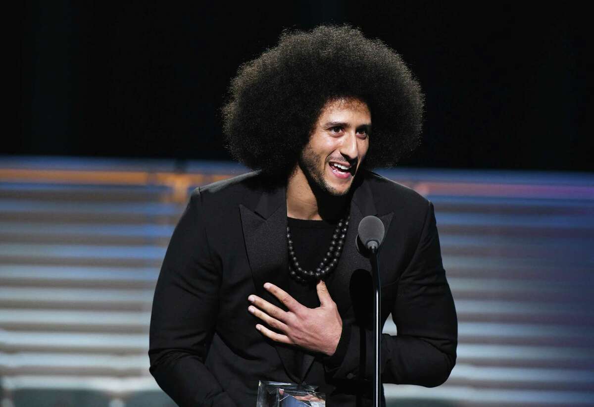 PHOTOS: How Twitter reacted when Texans players took a knee before a game last season Colin Kaepernick, shown here receiving the SI Muhammad Ali Legacy Award during SPORTS ILLUSTRATED 2017 Sportsperson of the Year Show on December 5, 2017, was in Houston for the deposition of Texans owner Bob McNair on Friday.