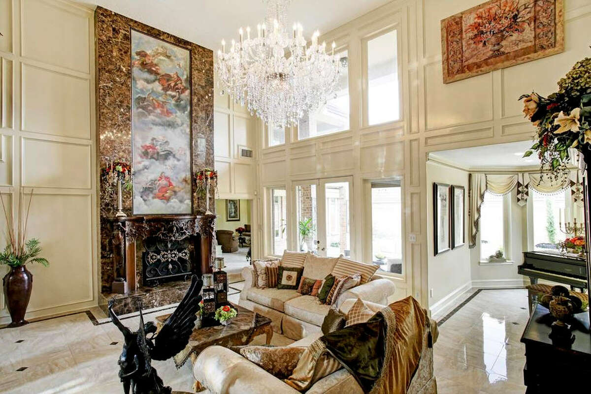 Look into Jim 'Mattress Mack' McIngvale's former Houston home