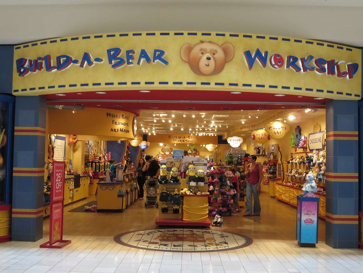 Build A Bear Workshop Closes U S Locations Hours Into Pay Your Age Day Build A Bear Workshop Closes U S Locations Hours Into Pay Your Age Day