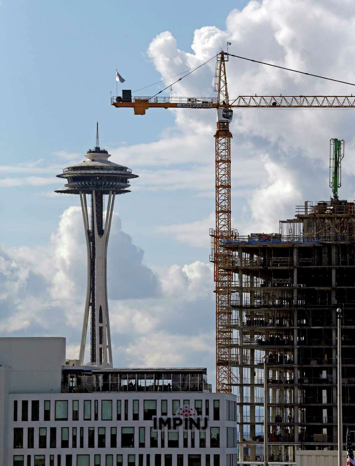 Three years strong Seattle's got the most cranes in the sky of any U.S