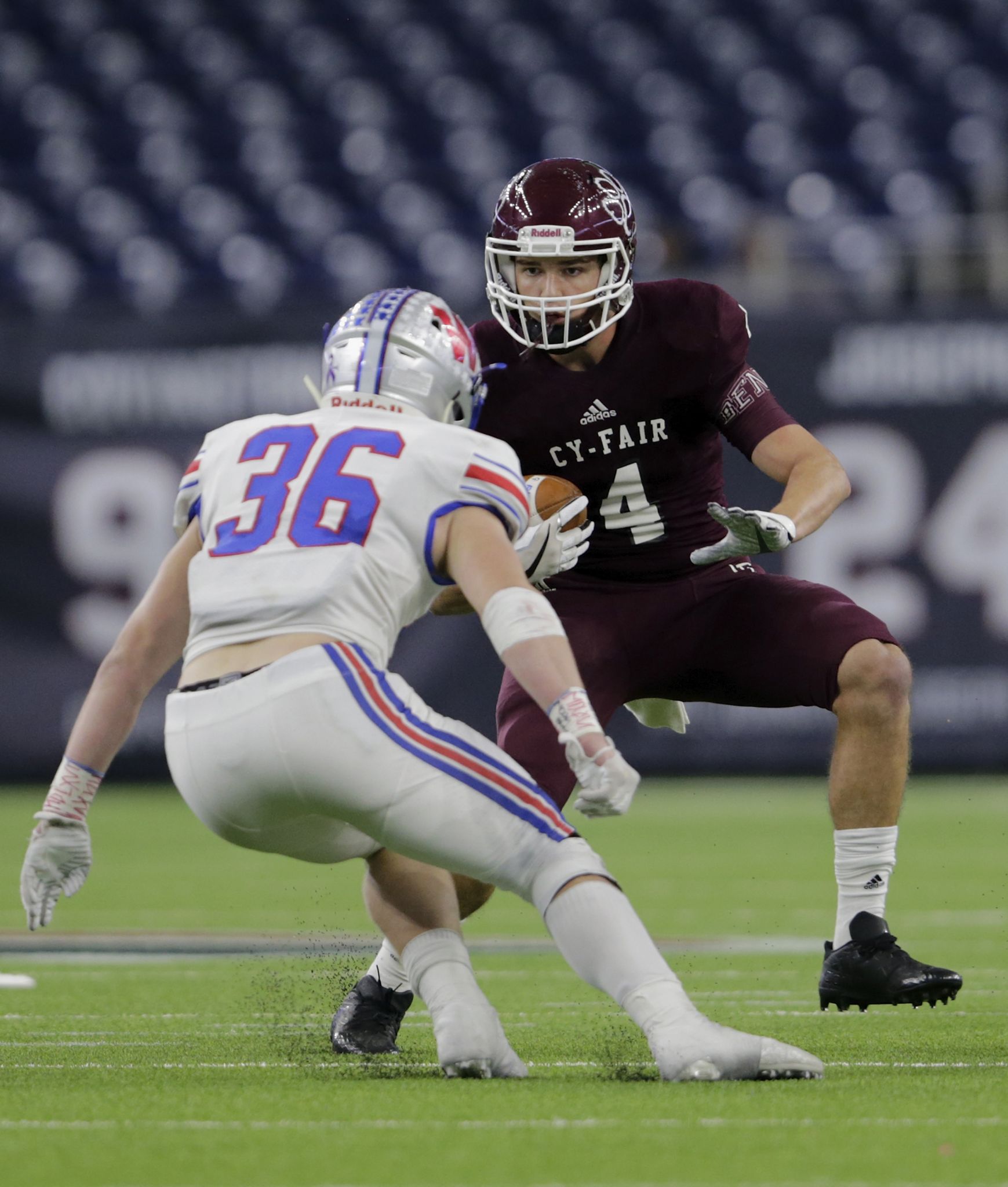 Another Ehlinger is joining Texas