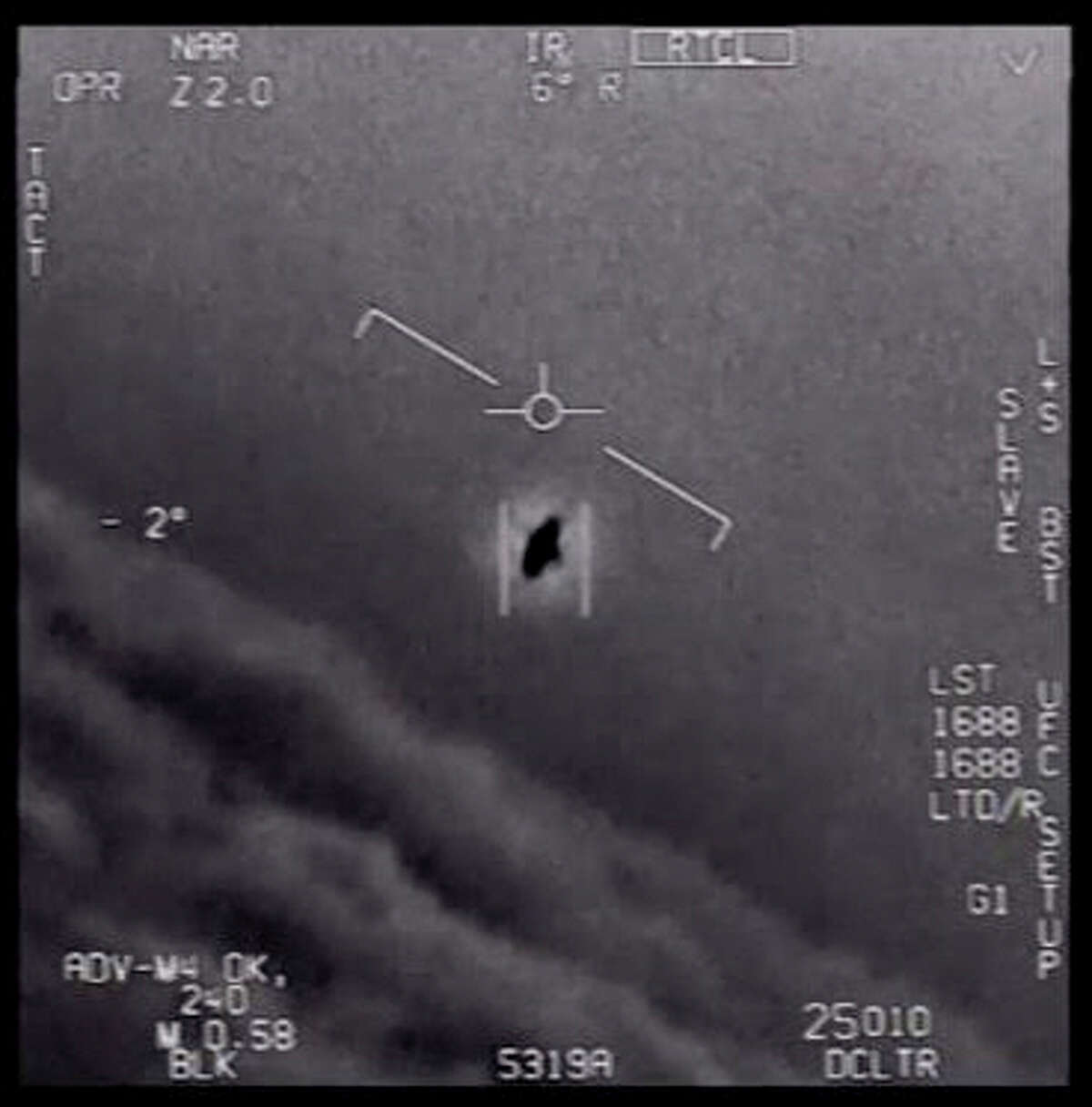 ﻿An image from the Defense Department's Advanced Aerospace Threat Identification Program shows a 2004 encounter near San Diego between two Navy ﻿fighter jets and an unknown object.﻿