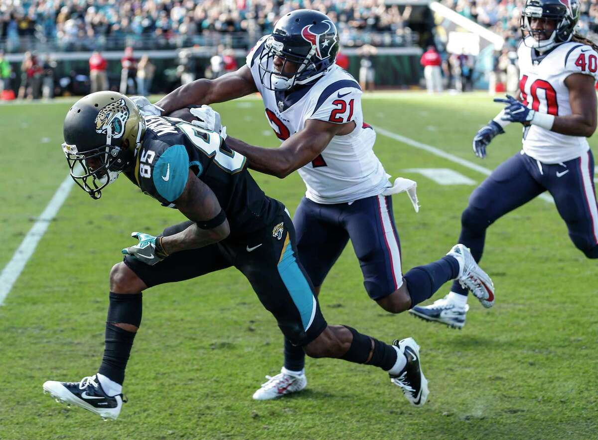 Texans free agent safety Marcus Gilchrist visiting Raiders