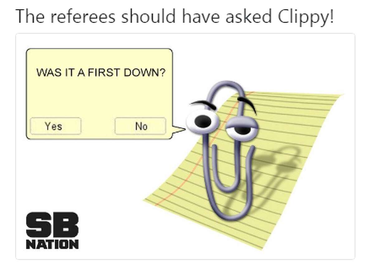 Bizarre index card call against Raiders ridiculed