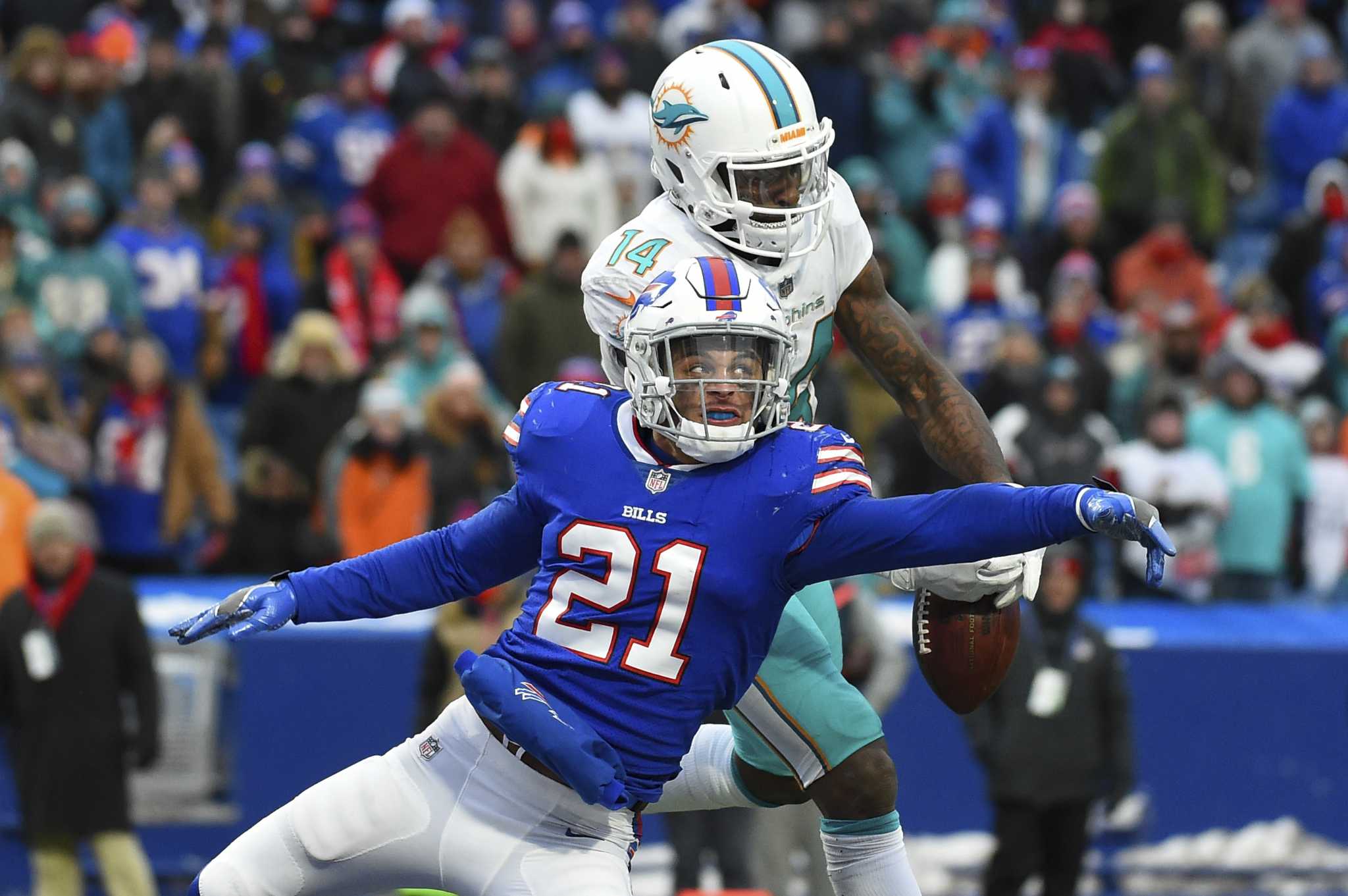 Jarvis Landry: Dolphins franchise tag Pro Bowl WR - Sports Illustrated