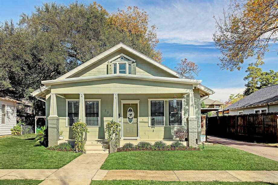 Some Houston homes around 1,000 square feet average high ...