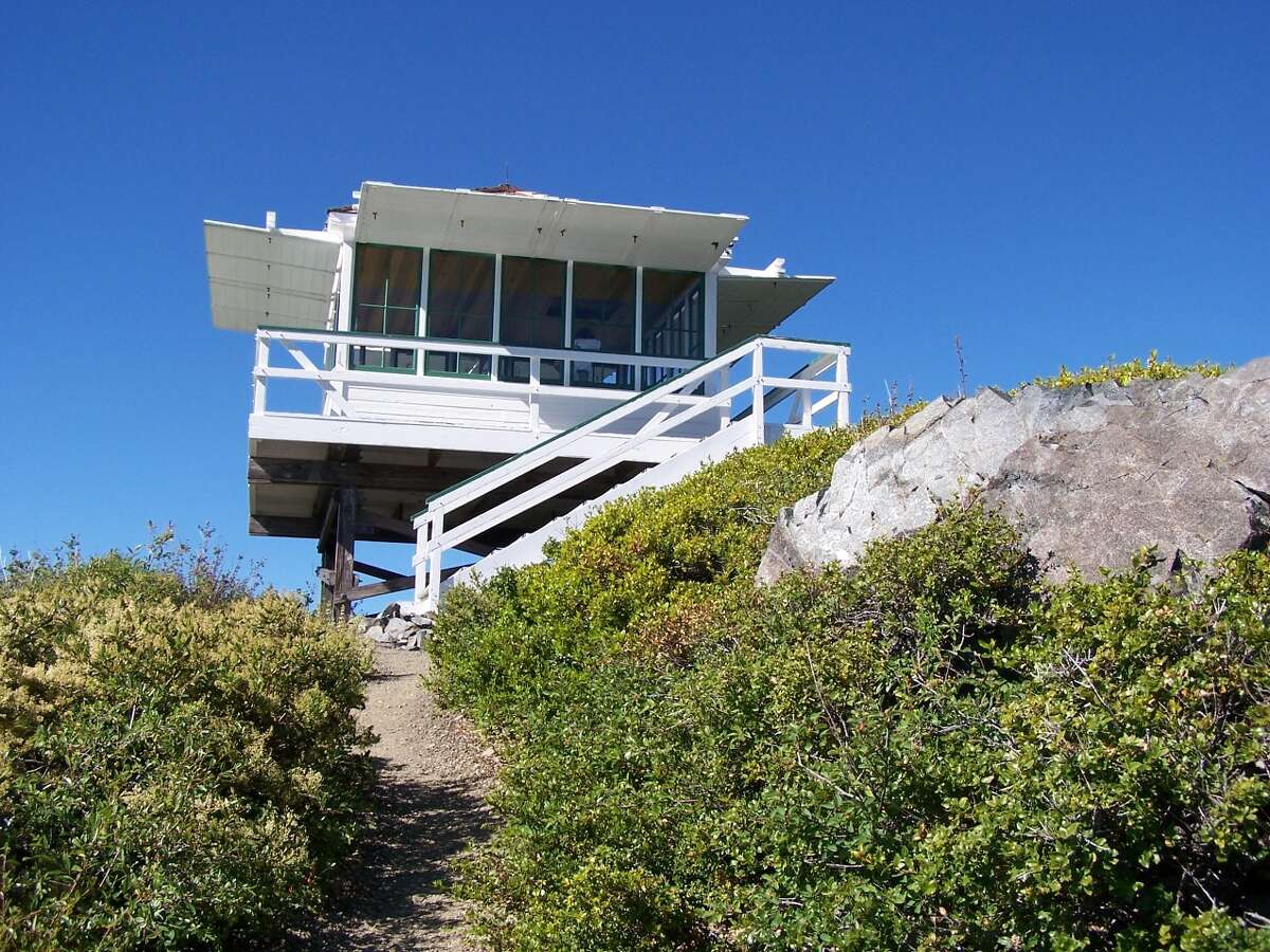The Bear Basin lookout is near the Oregon border, and also comes with a small cabin.