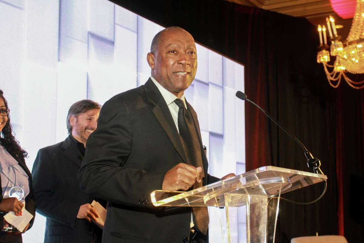 Mayor Sylvester Turner speaking at the World Aids Day luncheon at the Hilton Post Oak. (For the Chronicle/Gary Fountain, December 1, 2017)