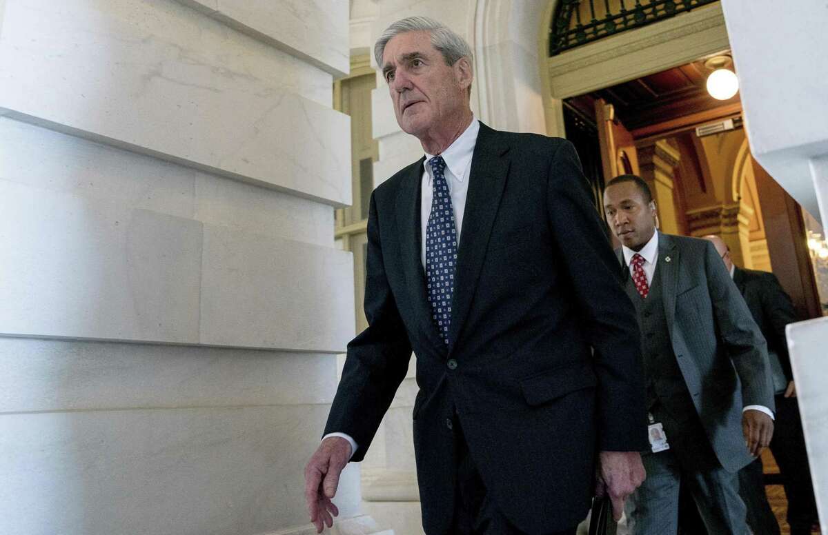Suspicions are mounting that President Trump will fire former FBI Director Robert Mueller, the special counsel probing Russian interference in the 2016 election. He should not.