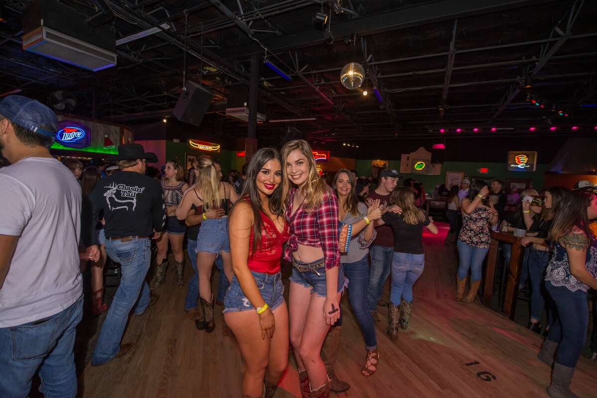 Photos: Daisy Dukes contest gets holiday spin at Wild West's annual Bad ...