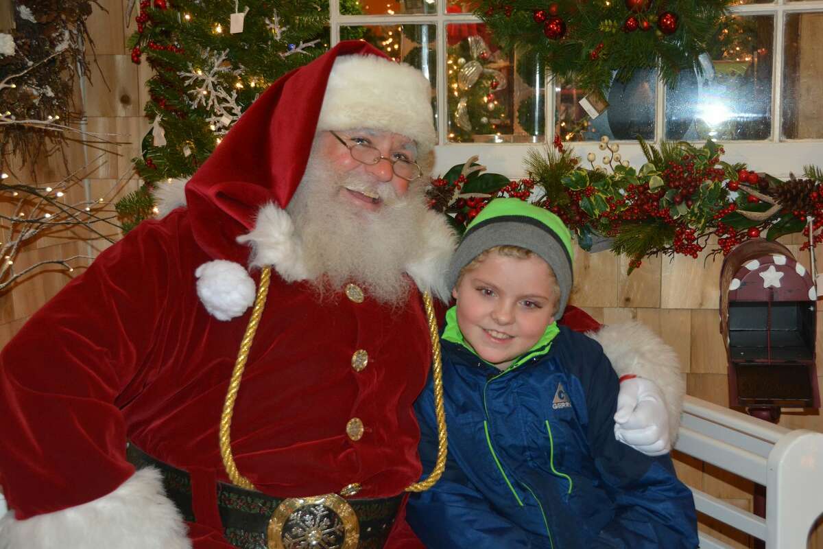 Santa stopped by Hollandia Nursery in Bethel on December 23, 2017. Were you SEEN meeting with Santa and enjoying the holiday decorations?
