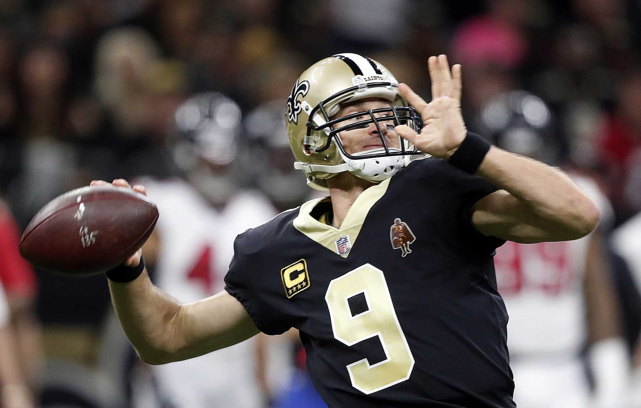 AP Source: Saints make new offer to QB Drew Brees – Macomb Daily