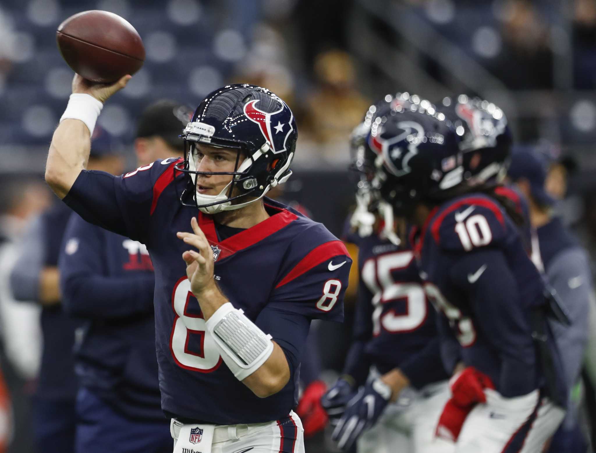Ex-Texans QB Taylor Heinicke joins Panthers