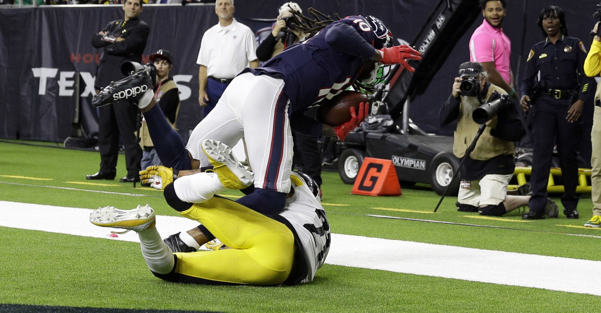 David Quessenberry's return from cancer now includes a TD catch