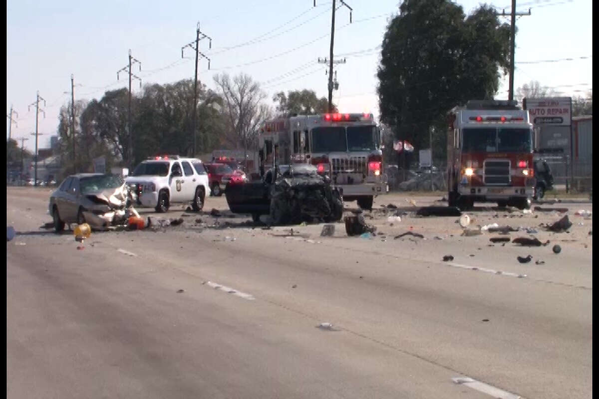 car crash houston beltway 8 today