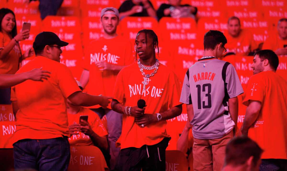 Video: Travis Scott surprises Houston fans with circus-themed ...