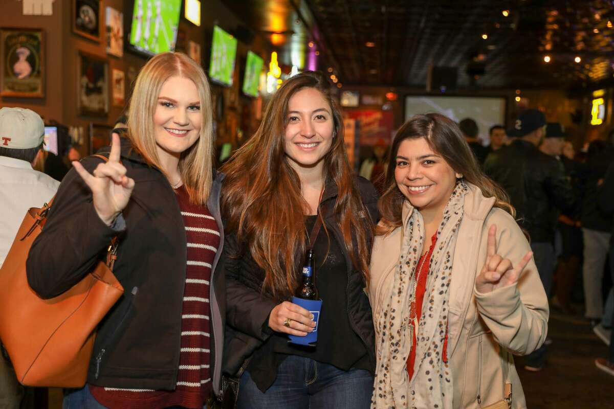The UT Alumni for the SA Texas Exes Bowl Watch Party was held at Little Woodrow's on Wednesday night, December 27, 2017. Alumni and UT fans cheered as they watched Texas vs Missouri in Academy Sports + Outdoors Texas Bowl.
