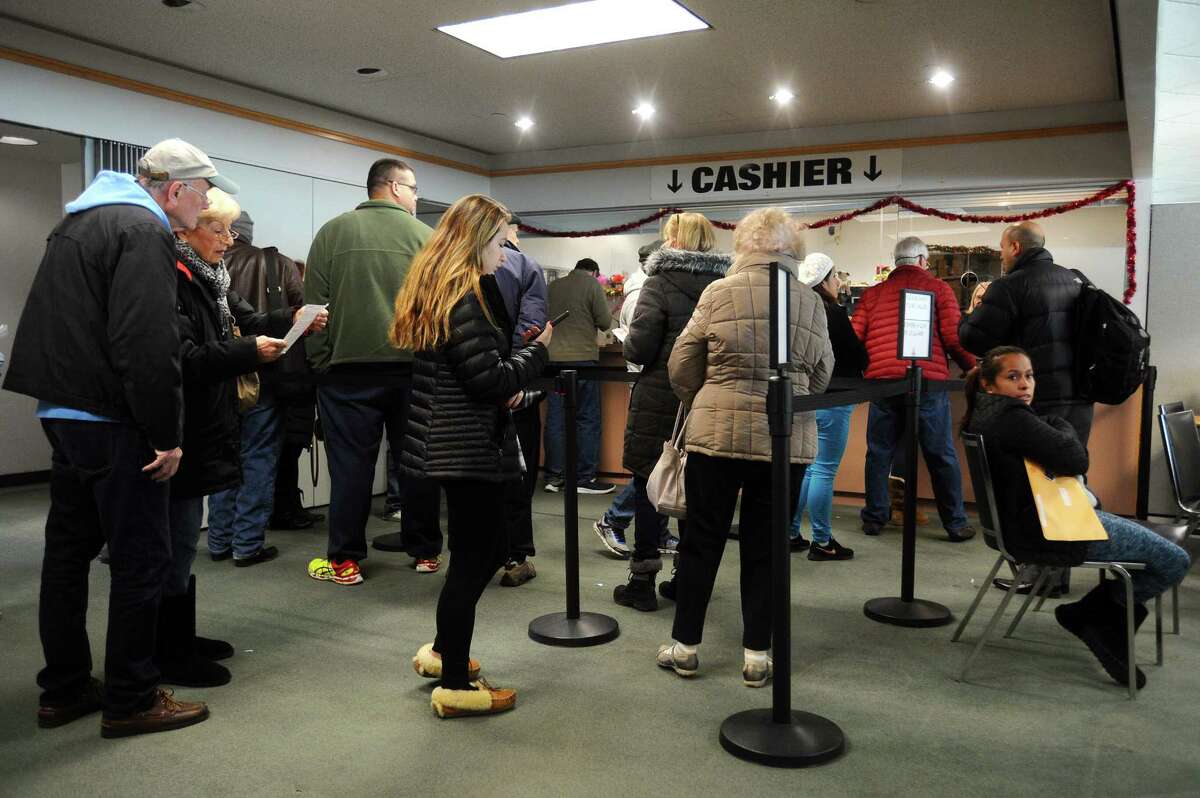 Dan Haar Prepaying tax chaos strikes state