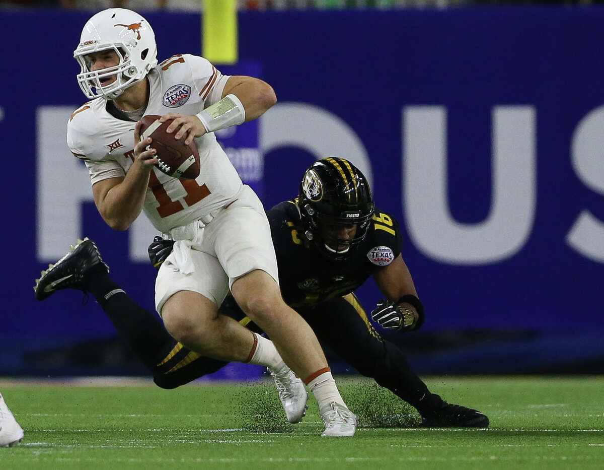 5 Texas position battles to watch heading into fall camp: Ehlinger or  Buechele as Longhorns' starting QB?