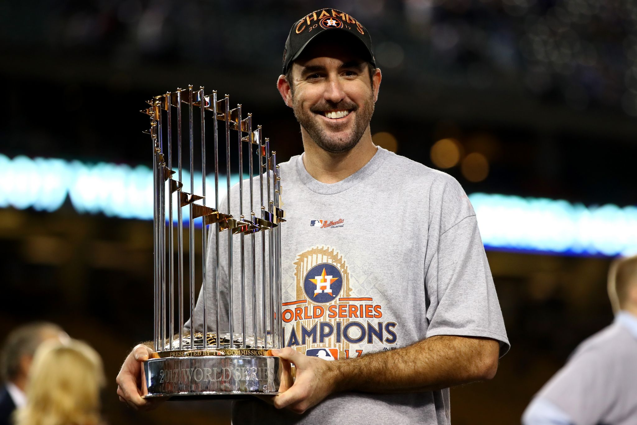 Astros fans will get 100 chances to see the World Series trophy in