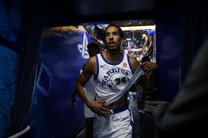 Warriors’ Shaun Livingston to miss Sacramento game for personal reasons - Photo