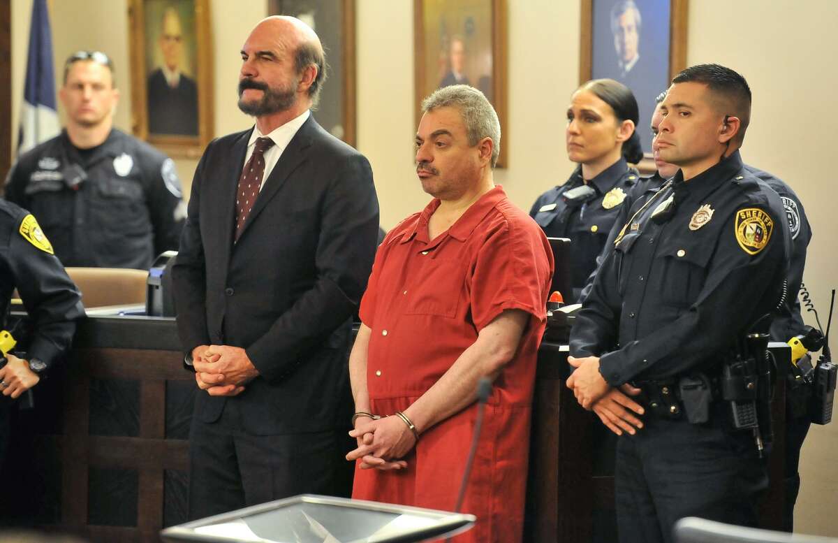 Mark Anthony Gonzalez (center), who was sentenced to death for the murder of Bexar County Sheriff’s Sgt. Kenneth Vann, appears in court in 2016. A new report by the Texas Coalition Against the Death Penalty found that Bexar County juries are becoming more and more reluctant to hand out the death penalty. Gonzalez is the only person from Bexar County to get the death penalty in eight years.