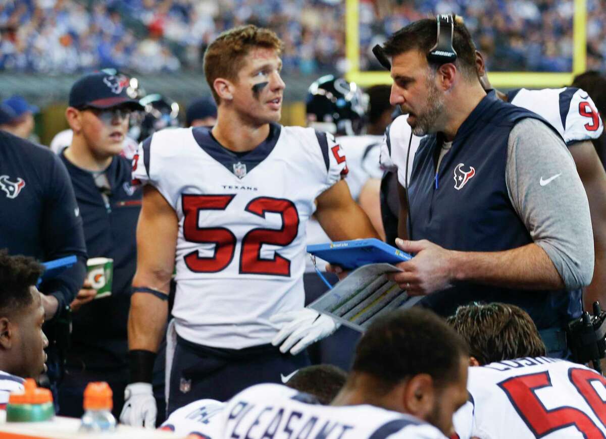 Texans assistant Mike Vrabel to interview for Rams' head coaching job