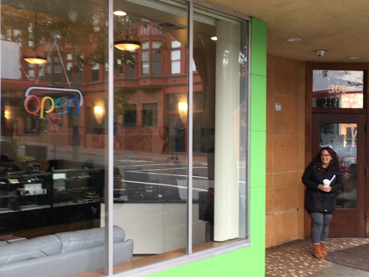 Quiet start in Humboldt County on first day of legal marijuana sales