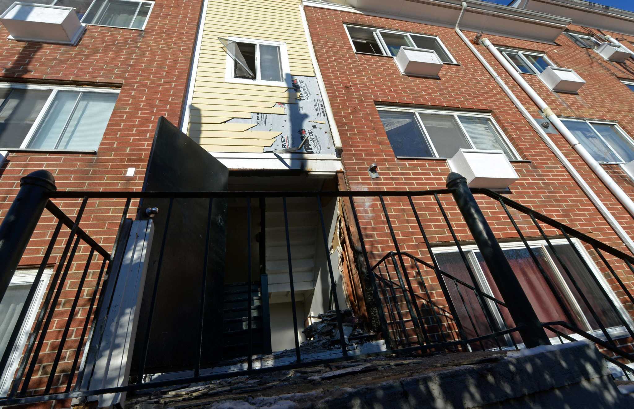 Several tenants displaced by Norwalk apartment fire