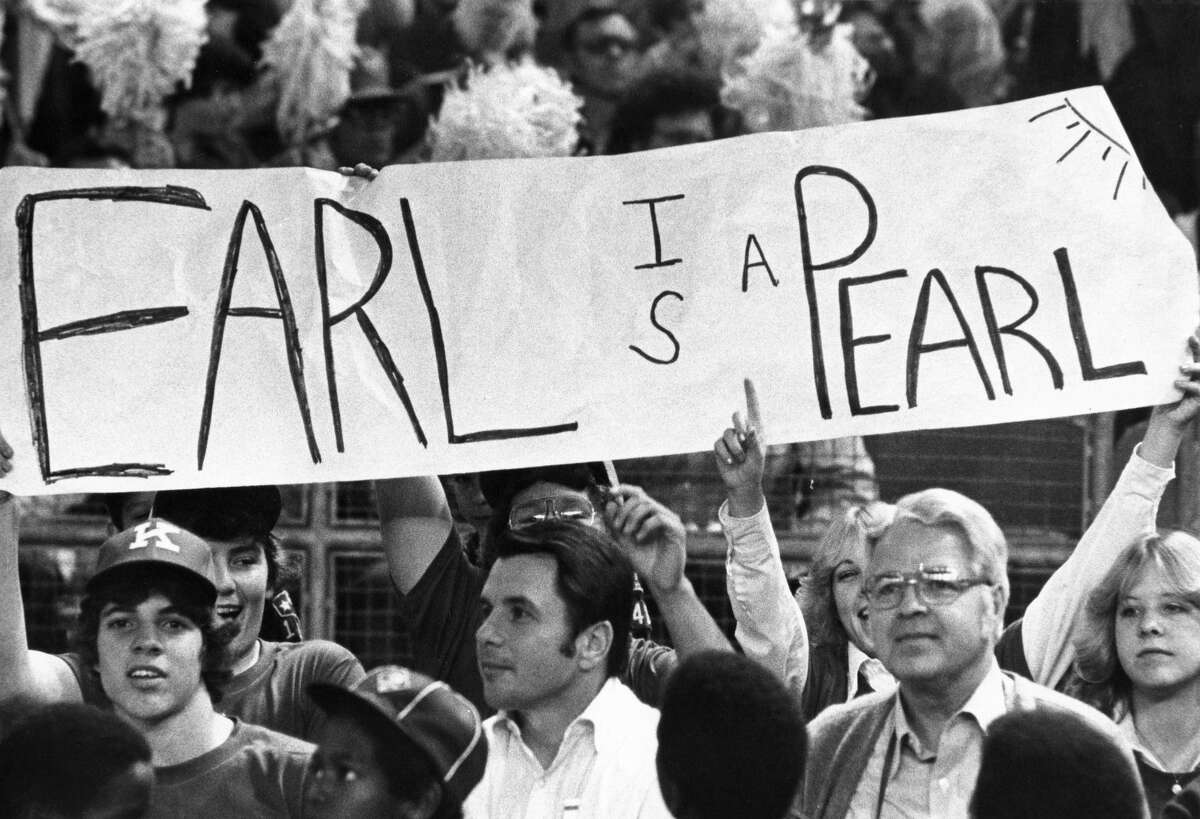 11/20/1978 - Miami Dolphins at the Houston Oilers. Oilers Earl Campbell's  81-yard TD run in fourth quarter at the Houston Astrodome. Earl Campbell,  the Tyler Rose, ended his most glorious game as