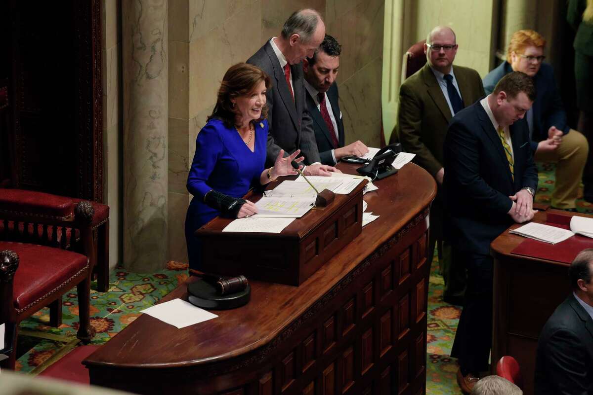 New York State Lieutenant Governor Kathy Hochul addresses members of the New York State Senate on Wednesday, Jan. 3, 2108, in Albany, N.Y. (Paul Buckowski / Times Union)