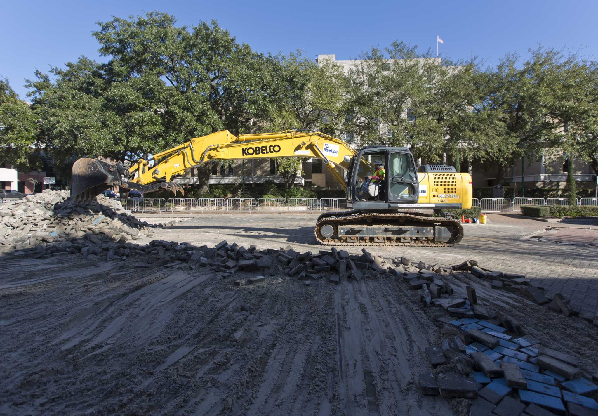 City of Conroe rehabs pavers near Montgomery County Courthouse