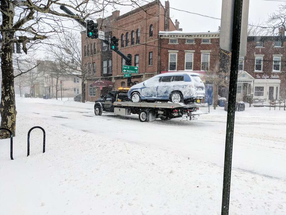 Winter weather hits Connecticut, Jan. 4, 2018 New Haven Register