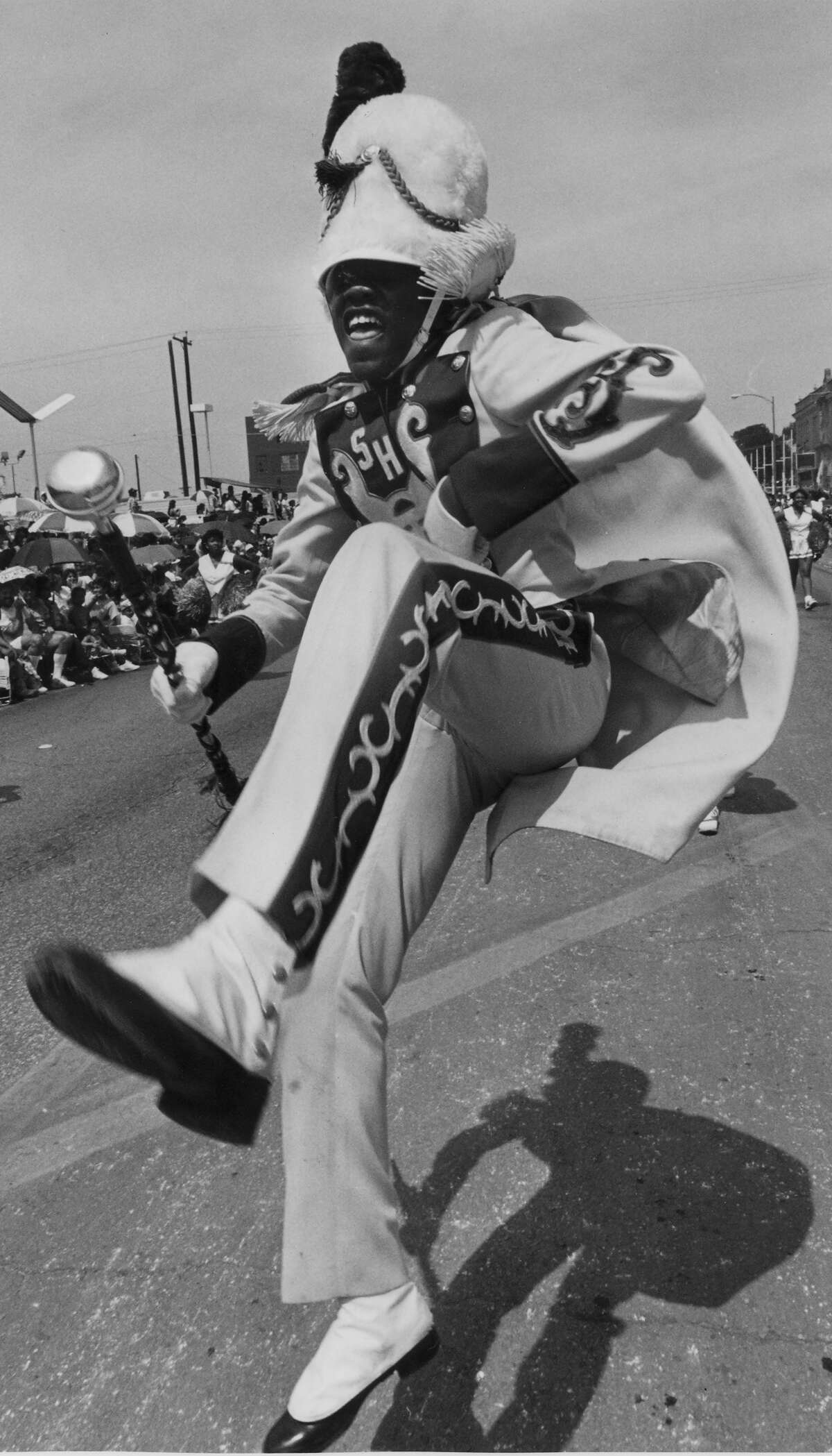 Fiesta 1988 - Anthony Davis of Sam Houston High School hams it up at the Battle of Flowers Parade.