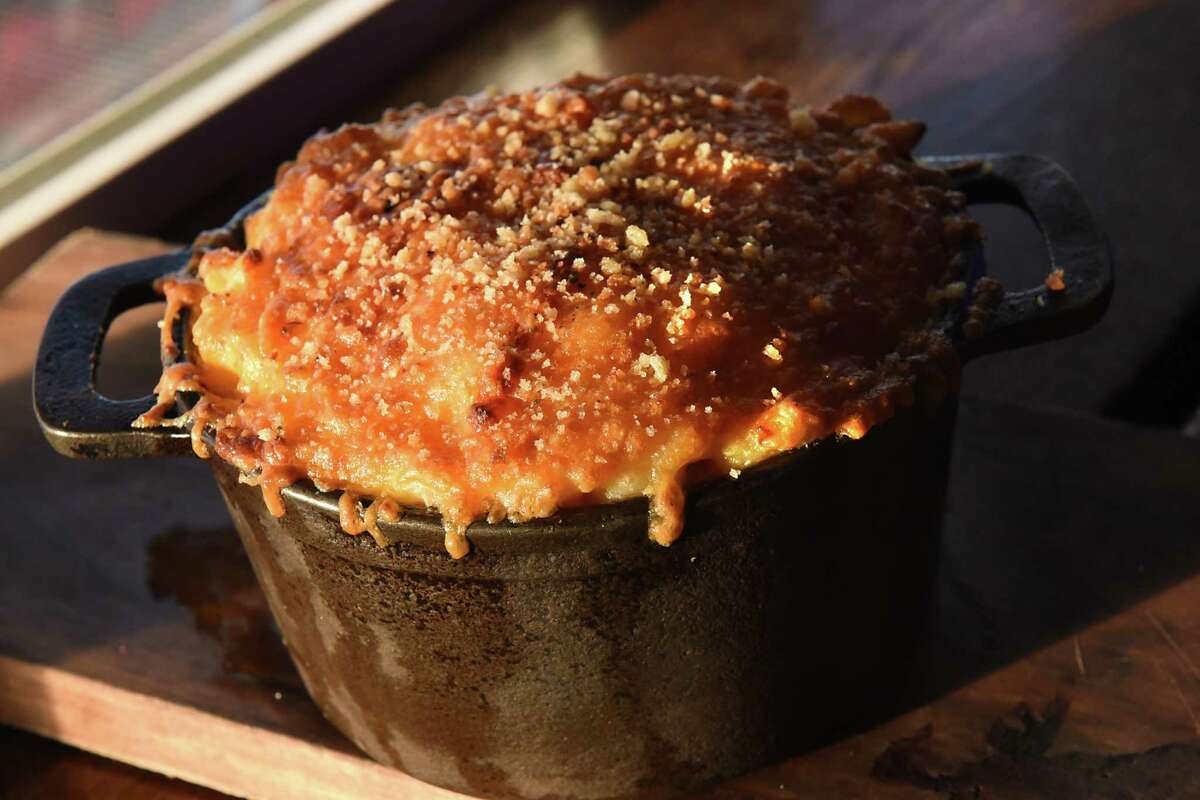 Restaurant Review Tipsy Moose Tap Tavern In Latham