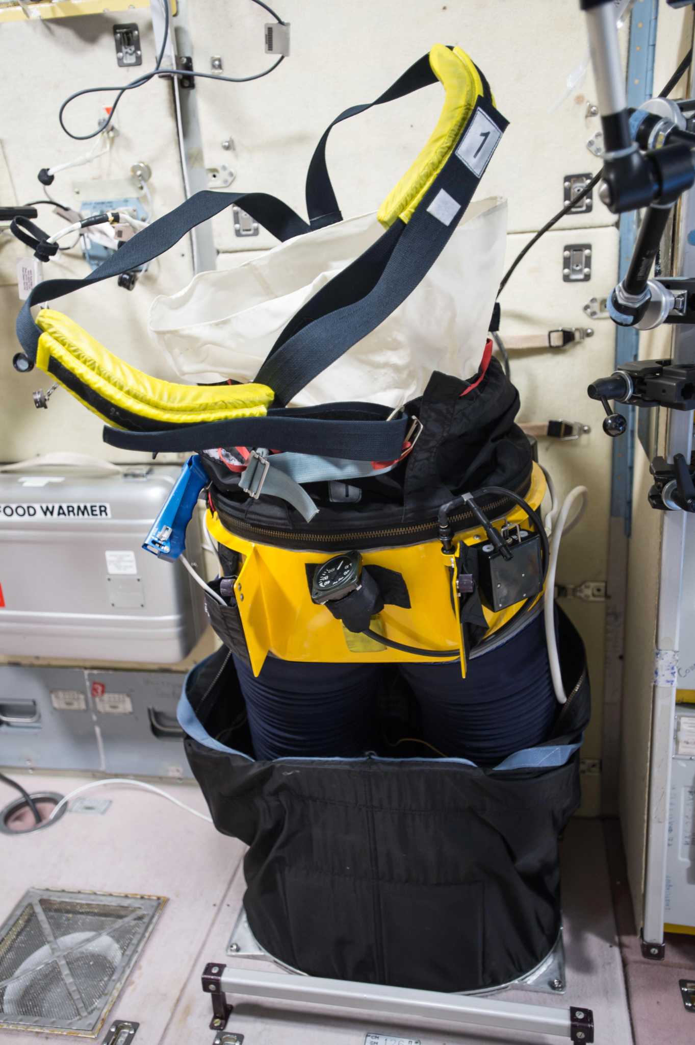 Rubber Vacuum Pants that Suck – A Lab Aloft (International Space