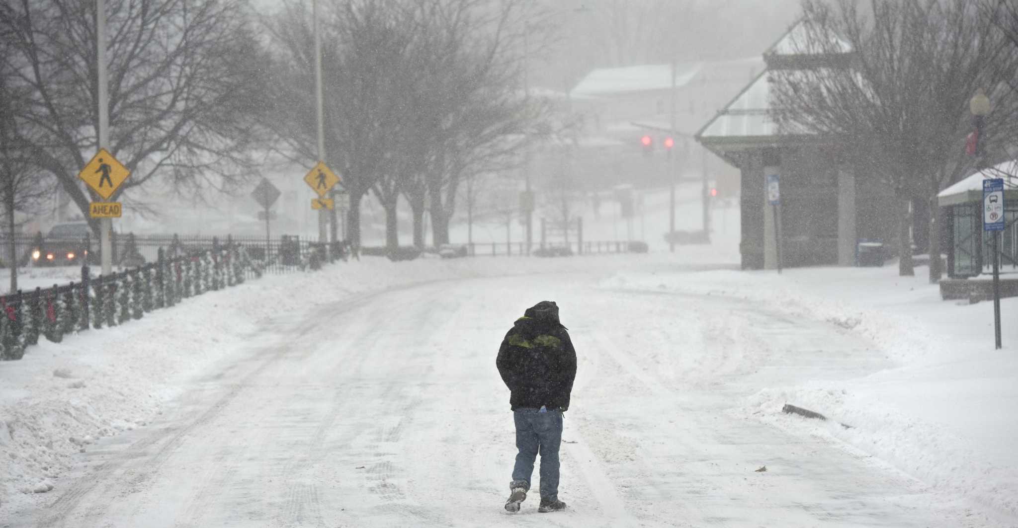 Thursday storm officially declared blizzard in Danbury, Bridgeport