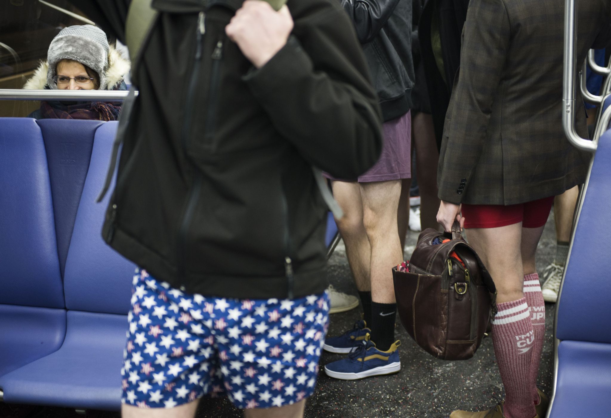 Pantsless passengers on Portland MAX for country-wide 'No Pants