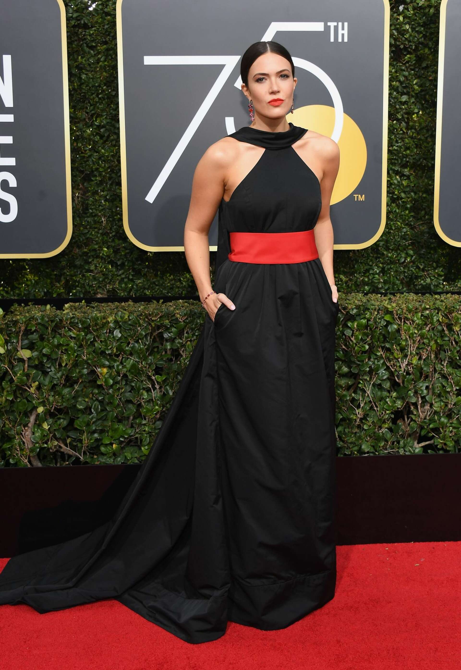 Golden Globes red carpet: Who wore black the best and worst