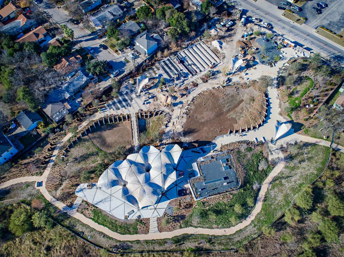 Photos San Antonio's Confluence Park looks breathtaking from the sky