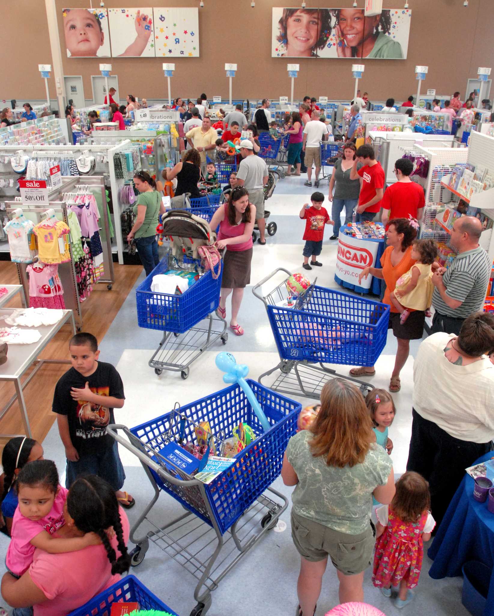 Toys R Us location in North Haven among four stores retailer plans to close in Connecticut