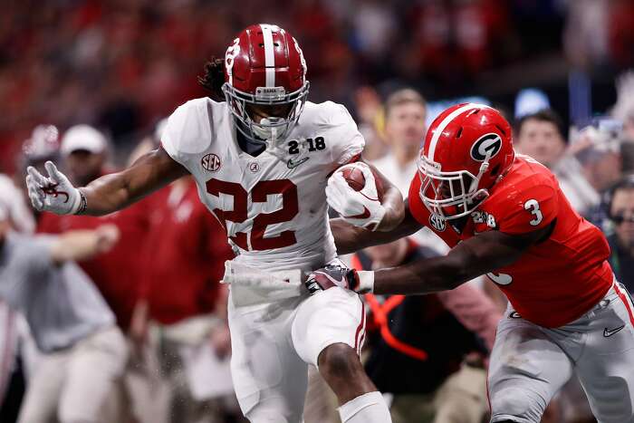 Najee Harris 'Challenging Us' On Defense In Practice, Says Alabama